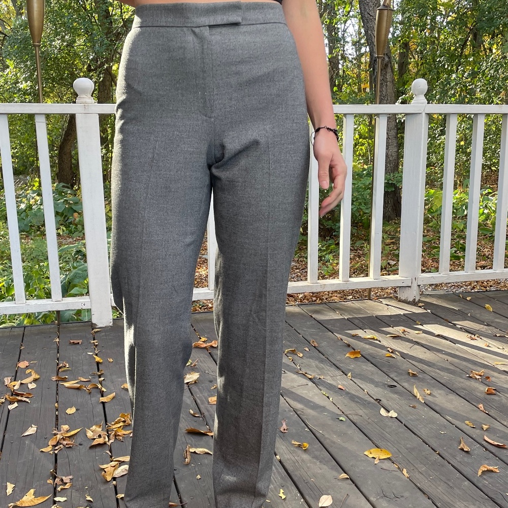 ISDA & CO GREY DRESS PANT SZ 4